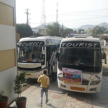 Hotel Pearl Palace Udaipur Buitenkant foto