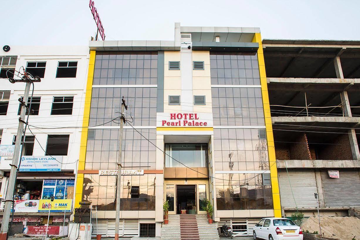Hotel Pearl Palace Udaipur Buitenkant foto