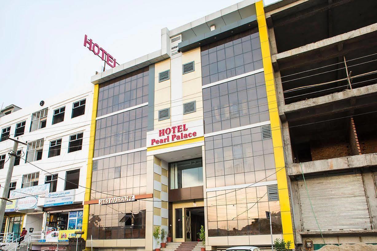Hotel Pearl Palace Udaipur Buitenkant foto